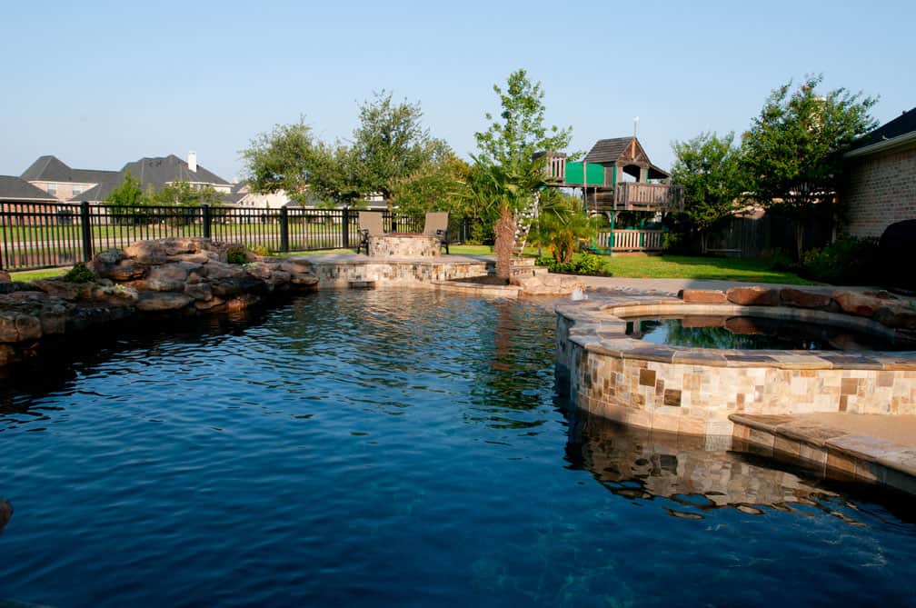 backyard pool and spa company Bridgeland, TX